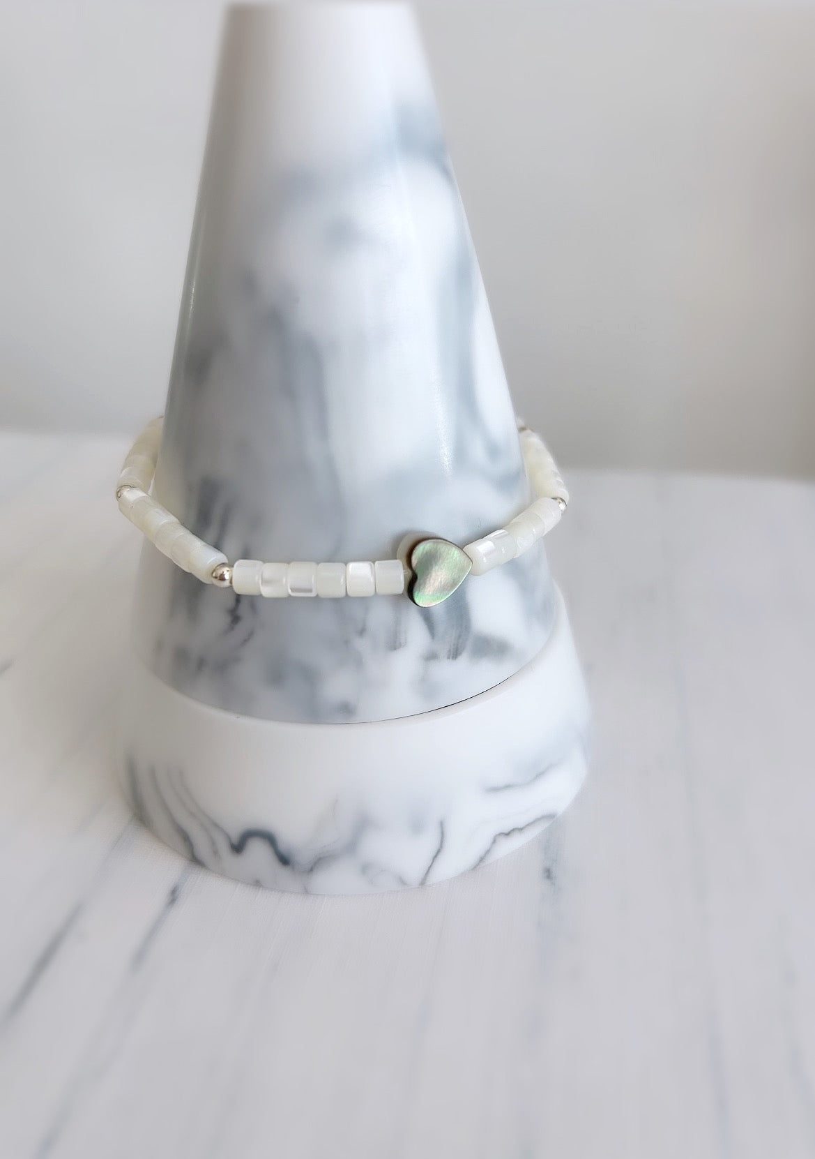 Mother of Pearl rondelle bracelet