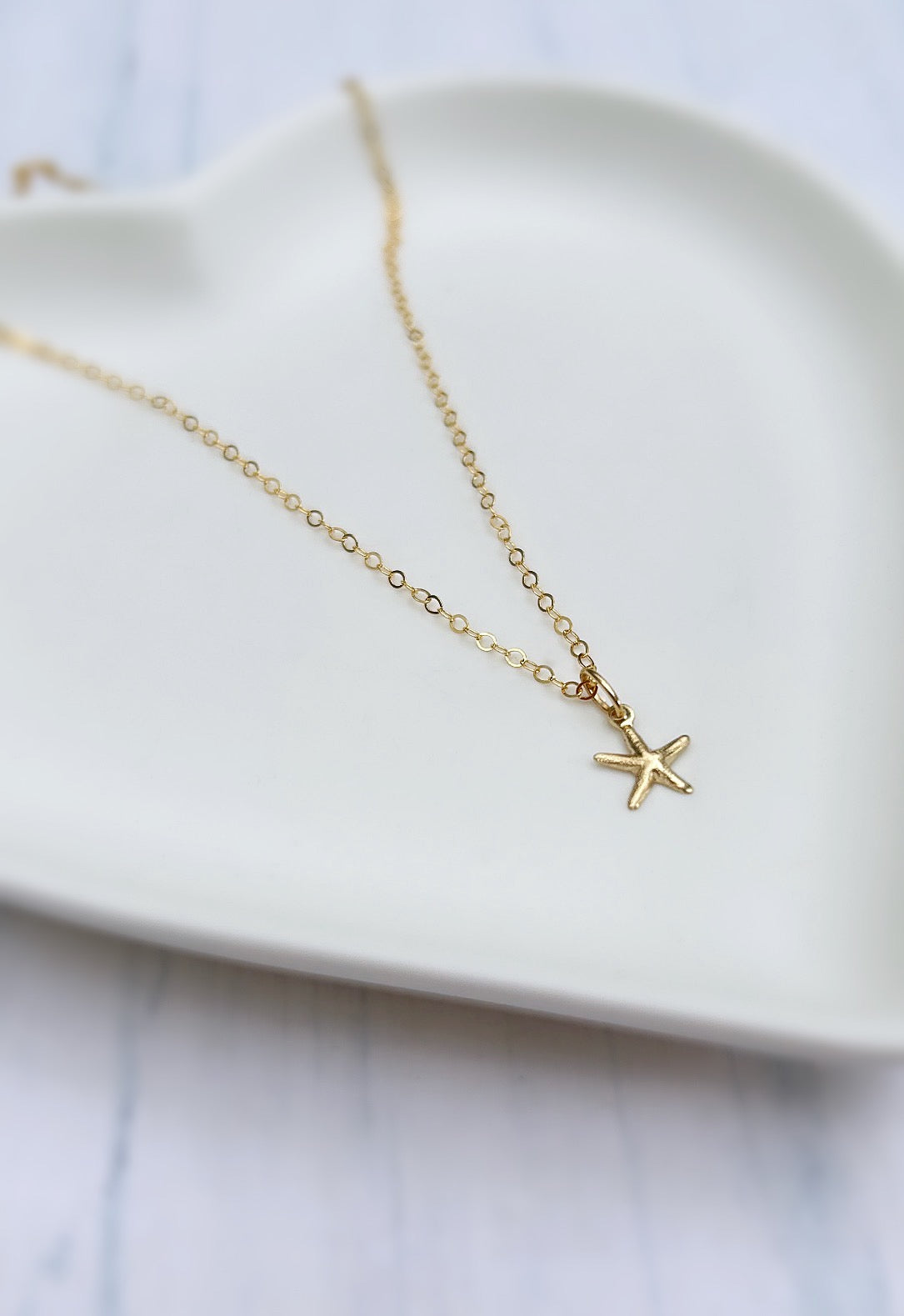 Gold Starfish pendant