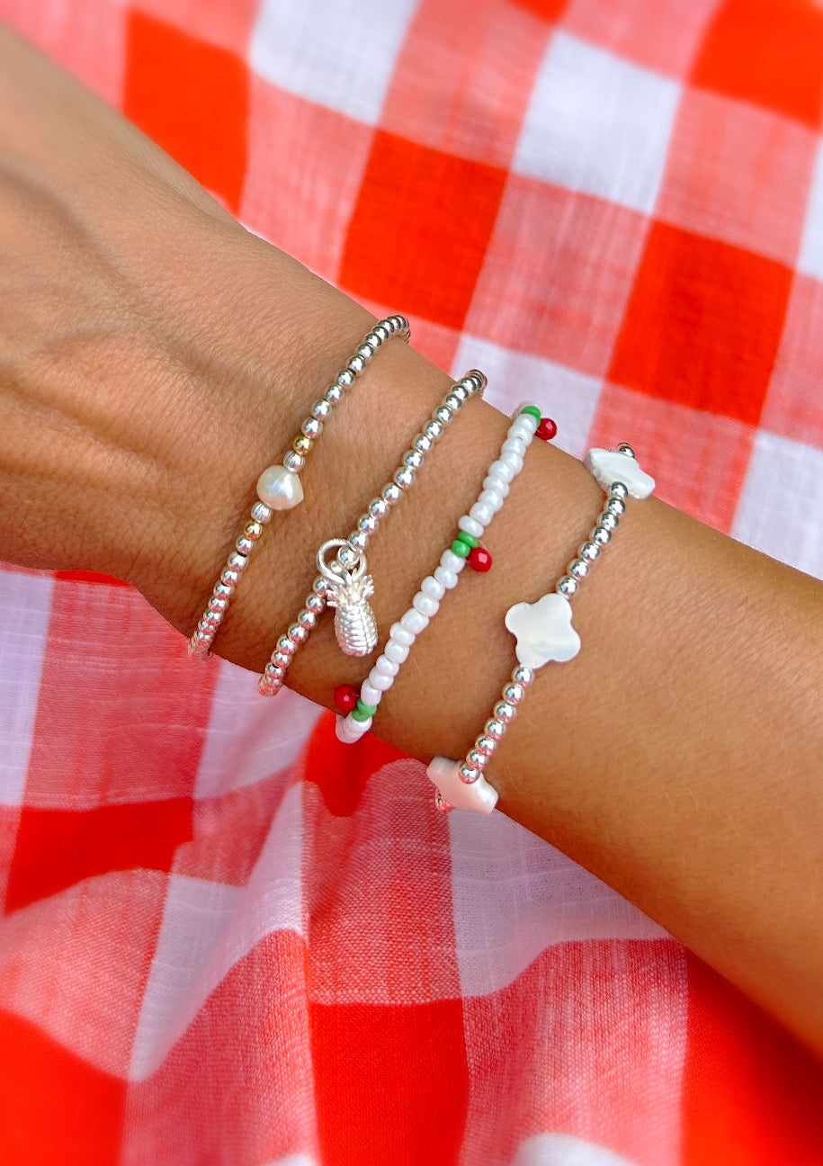 Cherries seed bead bracelet
