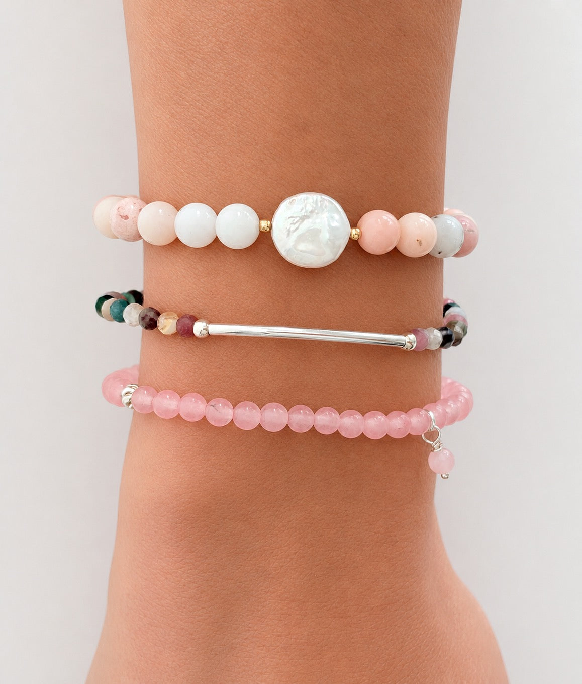 Rose quartz gemstone bracelet