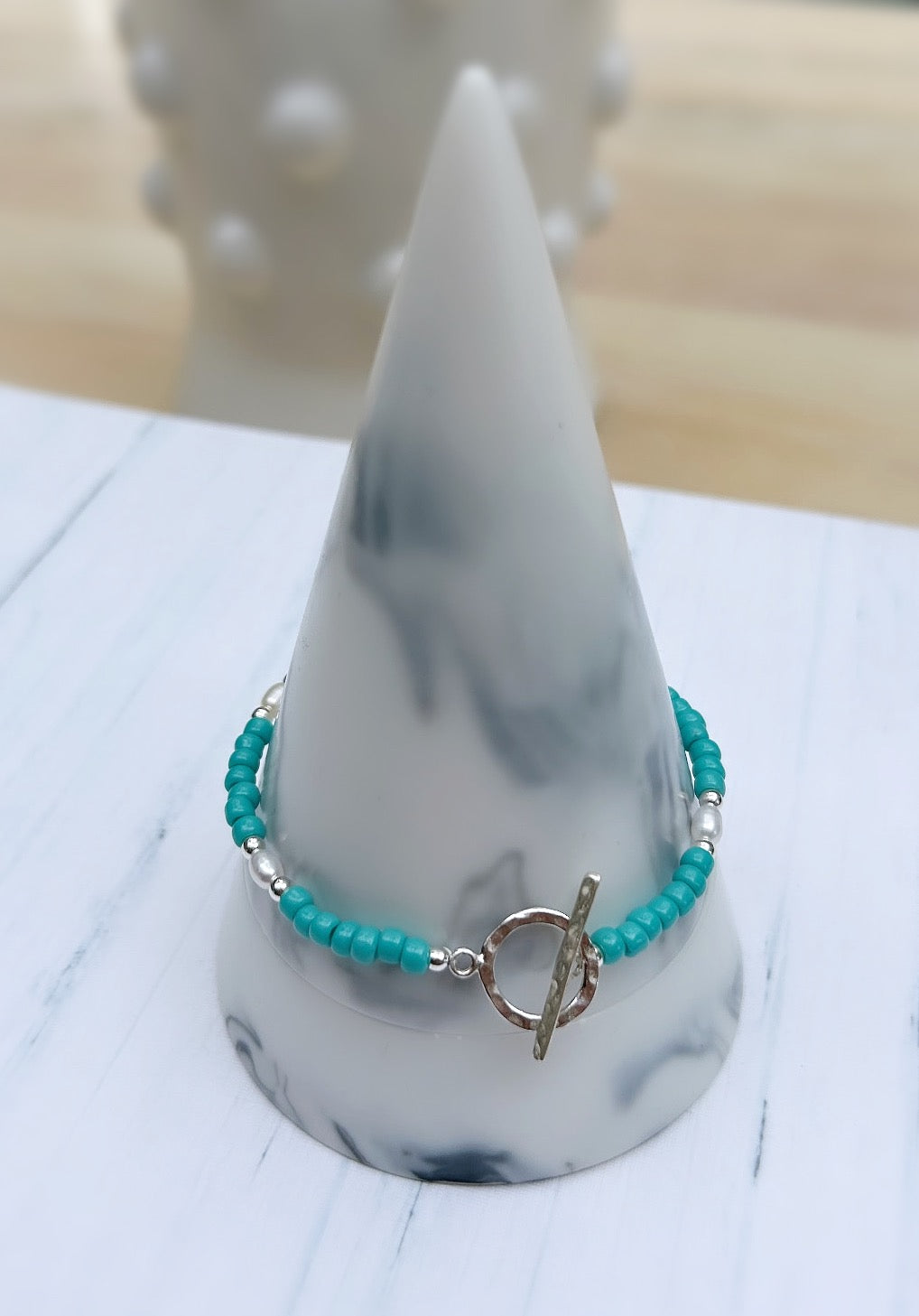 Turquoise & silver toggle pearl bracelet