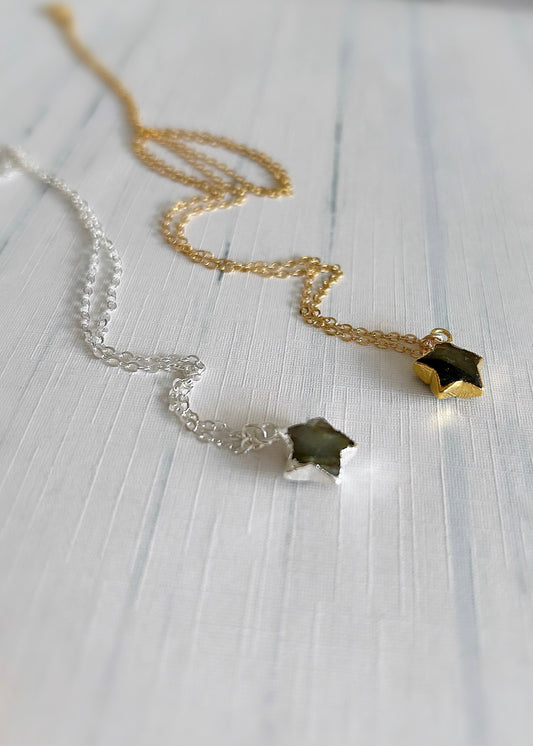 A sparkly Labradorite Star pendant, on a  24” delicate cable chain, in a choice of a Sterling Silver or a Gold Filled finish. 