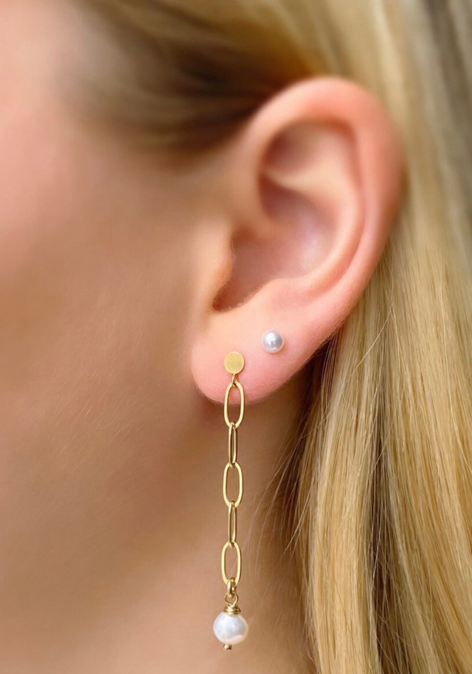 Gorgeous large link paperclip/cable chain dangle earrings with baroque Freshwater Pearls. The earrings are on a round flattened stud post with butterfly clasp fastenings ~ Available in a Sterling Silver or Gold filled finish and in a 3 link or 5 link drop/length. 