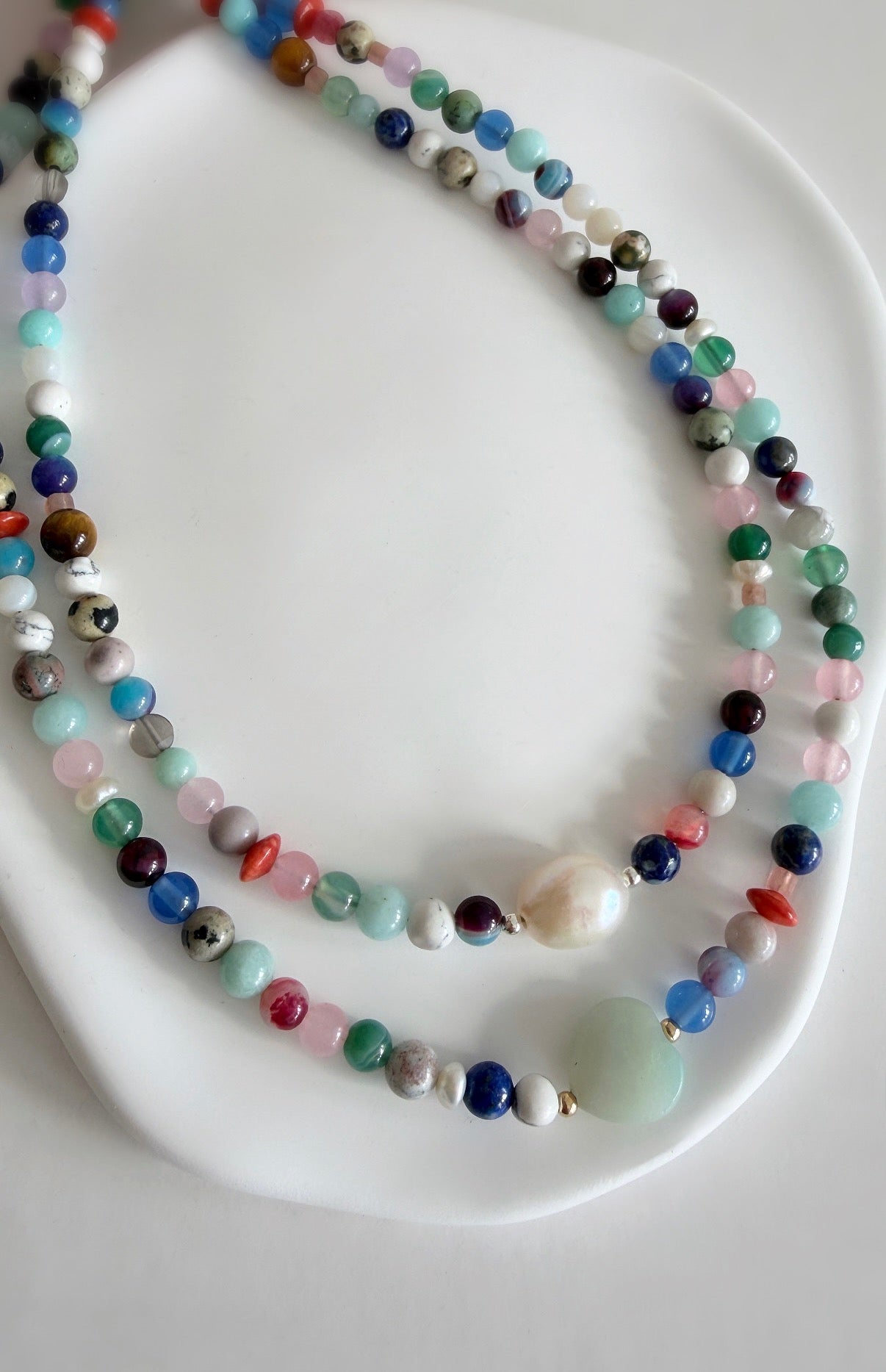 This delicious ‘Dolci’ necklace features Semi precious beads in a glorious mix of colours, with a choice of a central Amazonite heart bead or baroque Freshwater Pearl 